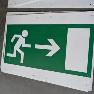 Schild A1; Fluchtweg; Sammelstelle Flucht, ; Hochformat
